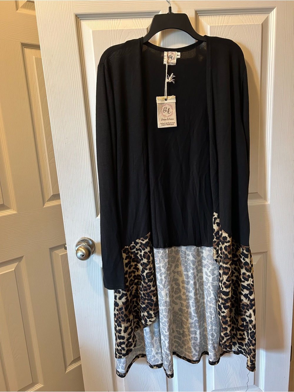 Grace & Emma M/L Long Black Cardigan Kimono Leopard & Gray Panel Long Sleeve NWT